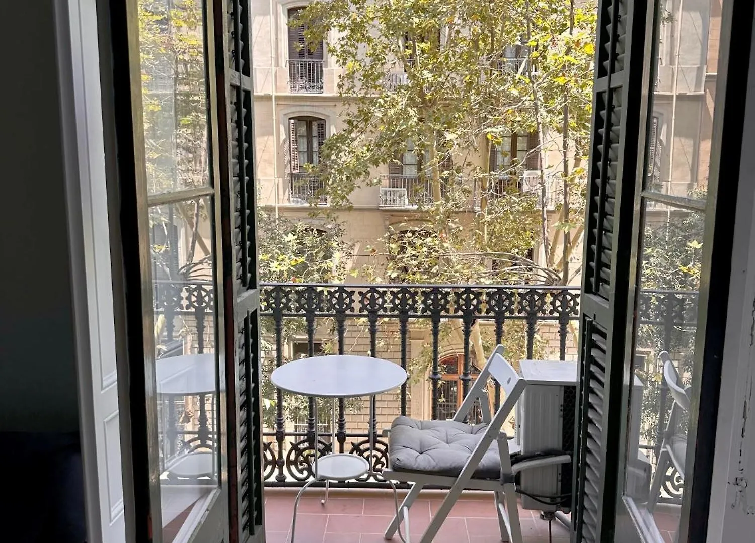 Fabrizzio'S Petit Hostel Barcelona Spain