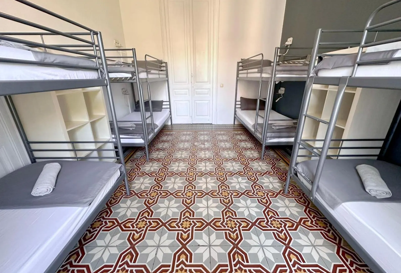 Fabrizzio'S Petit Hostel Barcelona 0*,