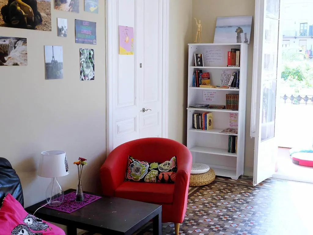 Fabrizzio'S Petit Hostel Barcelona