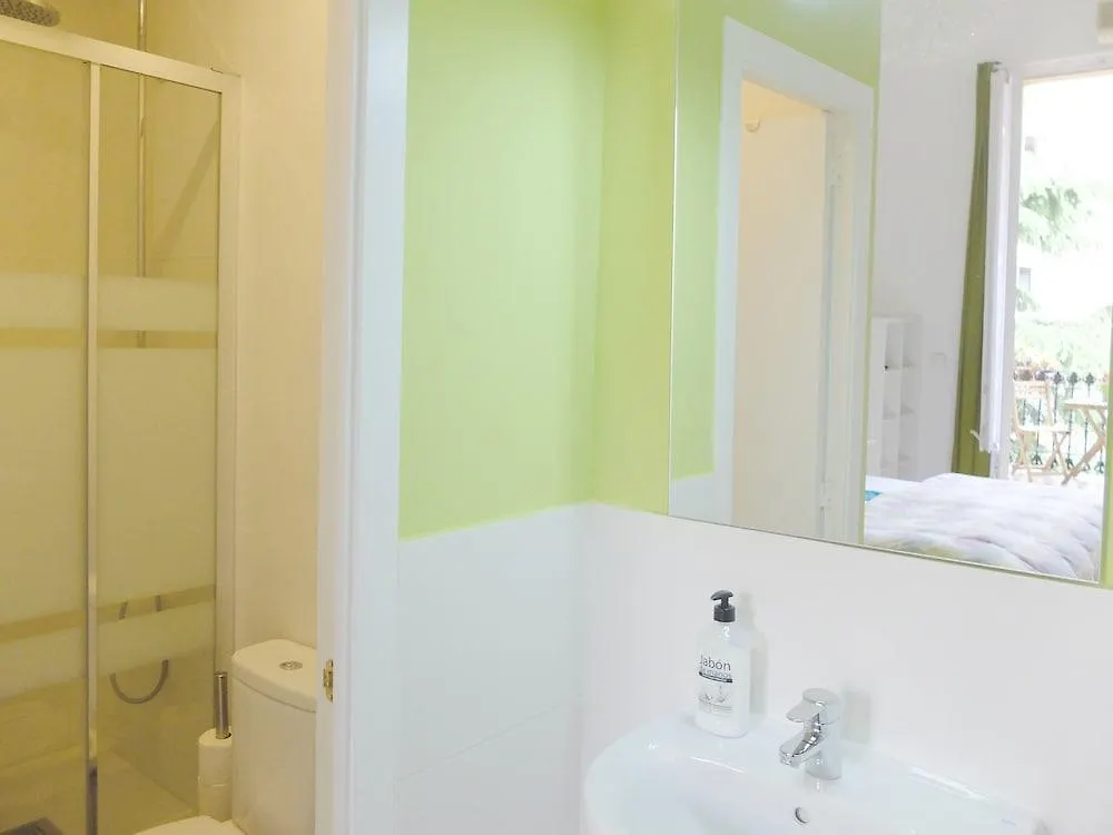 Fabrizzio'S Petit Hostel Barcelona Spanyolország